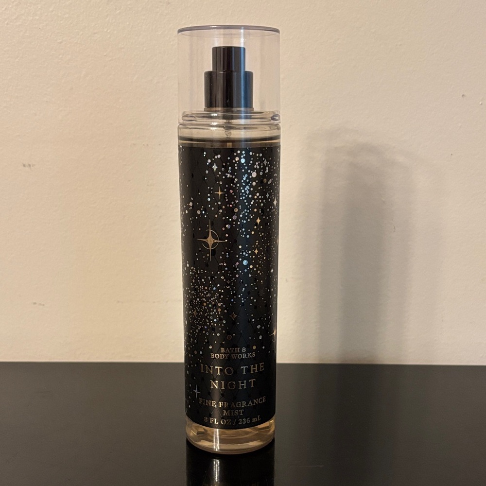 Bath & Body Works Into the Night Fragrance Mist